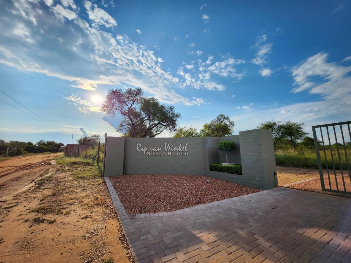 Rip Van Winkel Guest House Lephalale Exterior foto